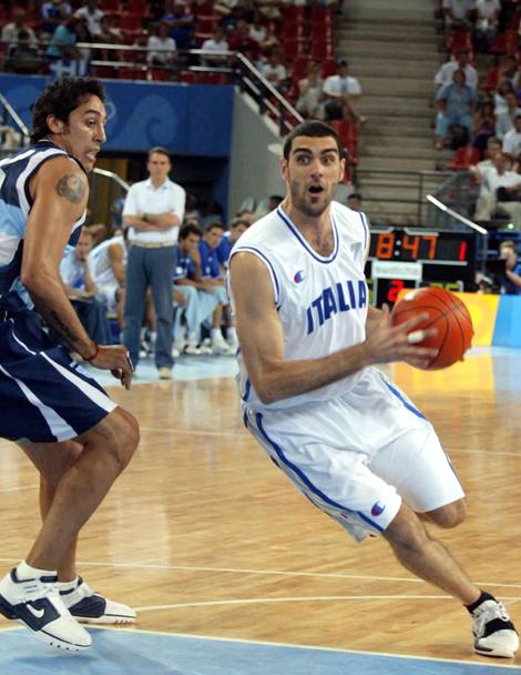 Matteo Soragna all’Olimpiade di Atene 2004 in Italia-Argentina 78-58 (Ansa)
